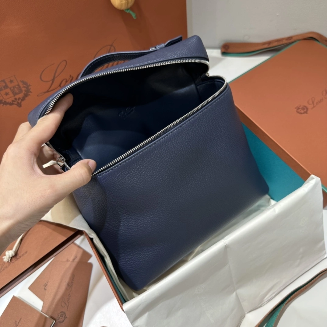 MOMO-- 8oro Pi191 FAM6491-W0PD L23.5 sheepskin item:E-B563H2910H